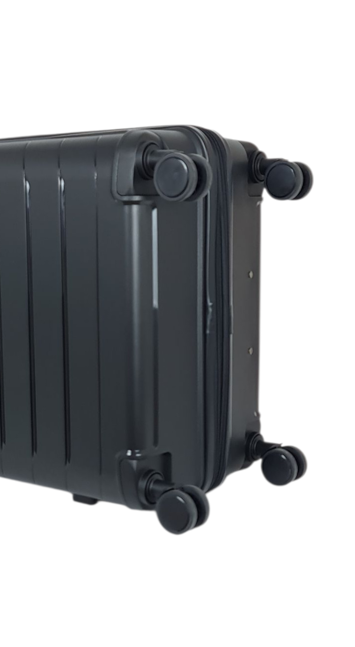 Benzi Hartschalenkoffer, sehr widerstandsfähiges Polypropylen-Material, Größe Lite Pro 5820, leichte Maße